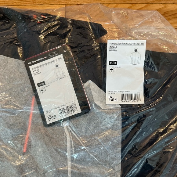 HELLY HANSEN WOMEN'S LUNA RAIN JACKET - Picture 12 of 13